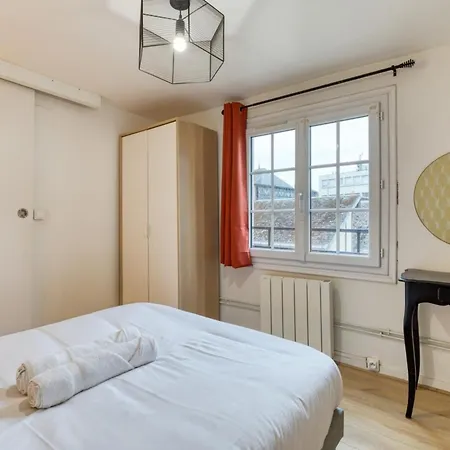 F2 Sur Cour Calme En Centre Appartement Rouen