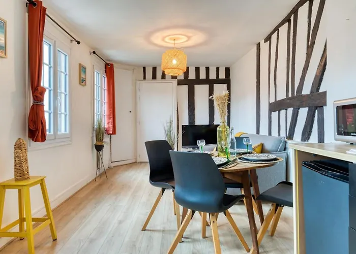 Appartement F2 Sur Cour Calme En Centre