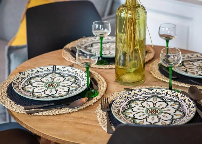 F2 Sur Cour Calme En Centre Appartement Rouen